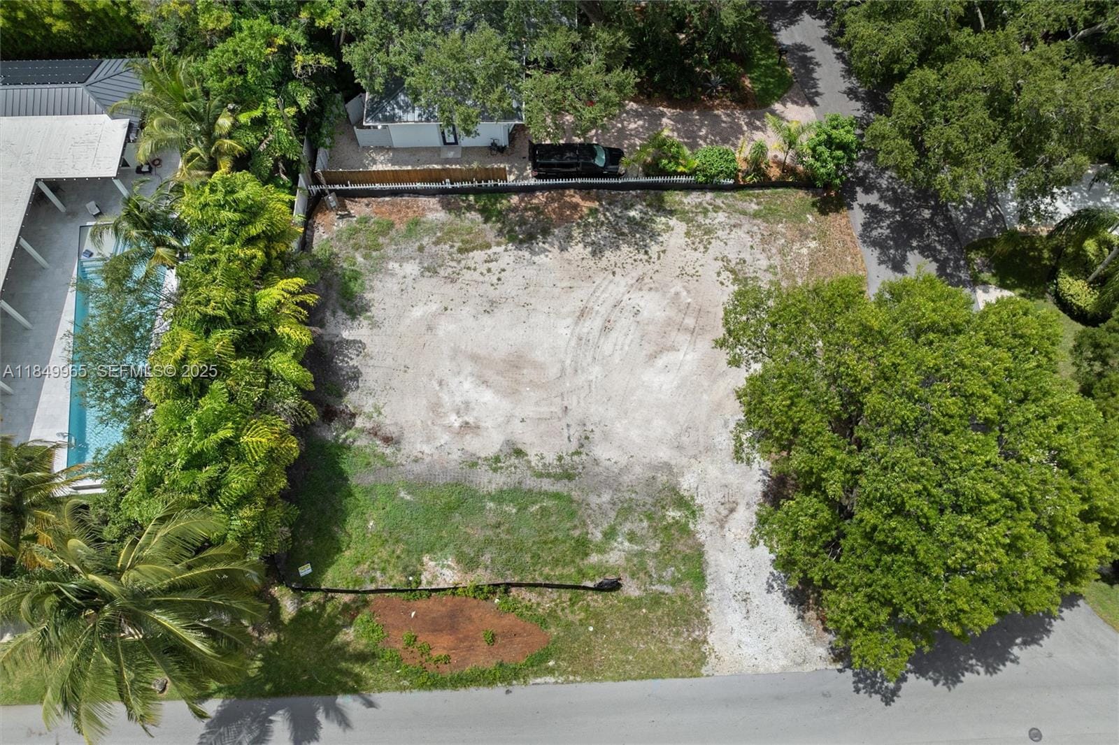 90 NE 21st Court — photo 9