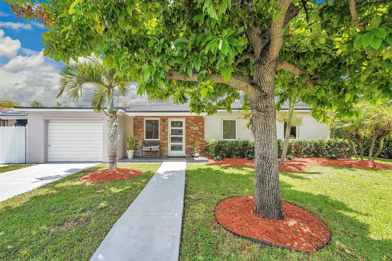 7315 SW 39th Terrace, Miami, FL 33155