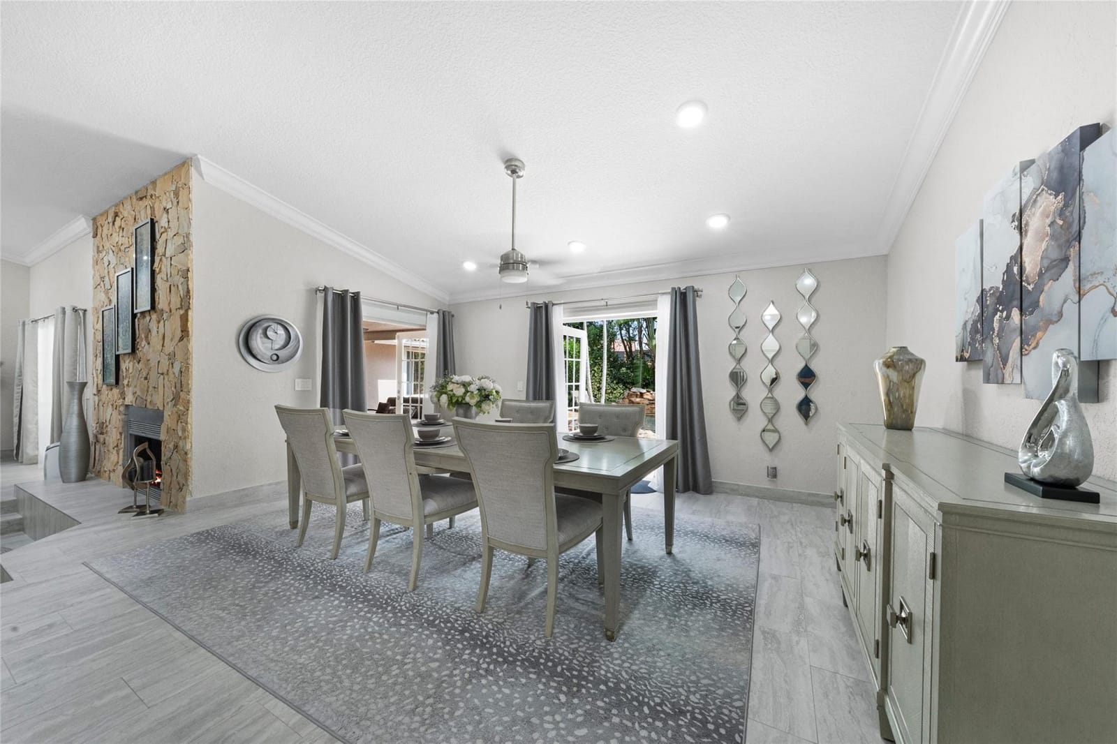 10939 NW 9th Manor — photo 9