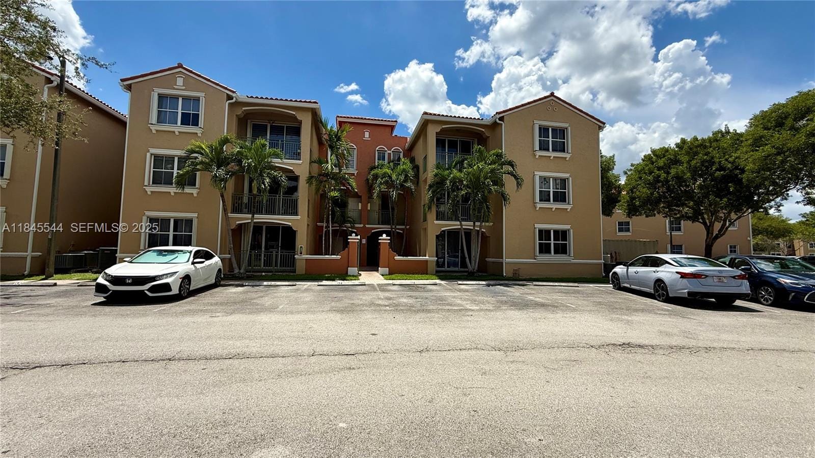 6320 NW 114th Avenue 1223, Doral, FL 33178 photo 1
