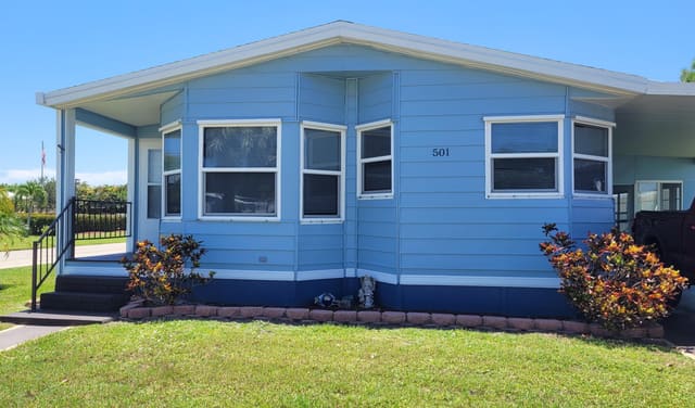 501 La Buona Vita Drive, Port St. Lucie, FL 34952