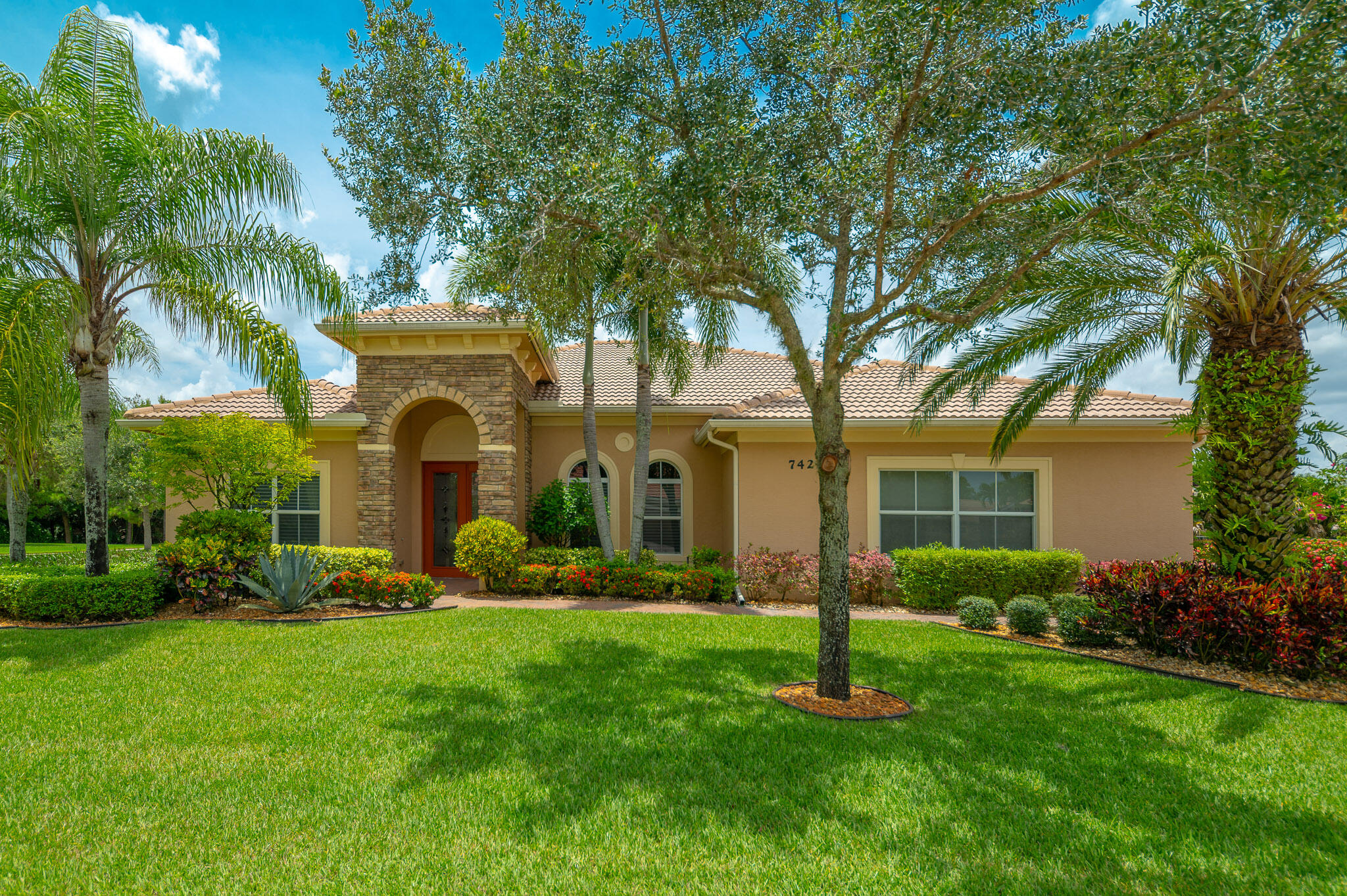 7422 SE Belle Maison Drive, Stuart, FL 34997, Stuart