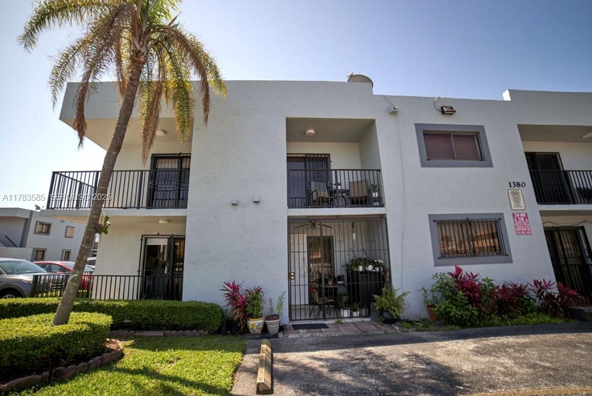 1380 W 41st Street 101, Hialeah, FL 33012, Hialeah