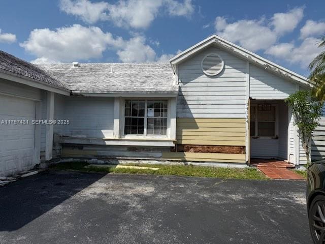 14134 SW 100th Terrace, sold in Royal Glen, Miami, FL