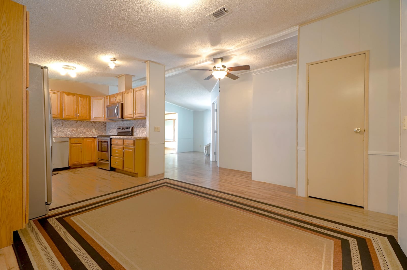 8611 Mary Ann Lane — photo 11