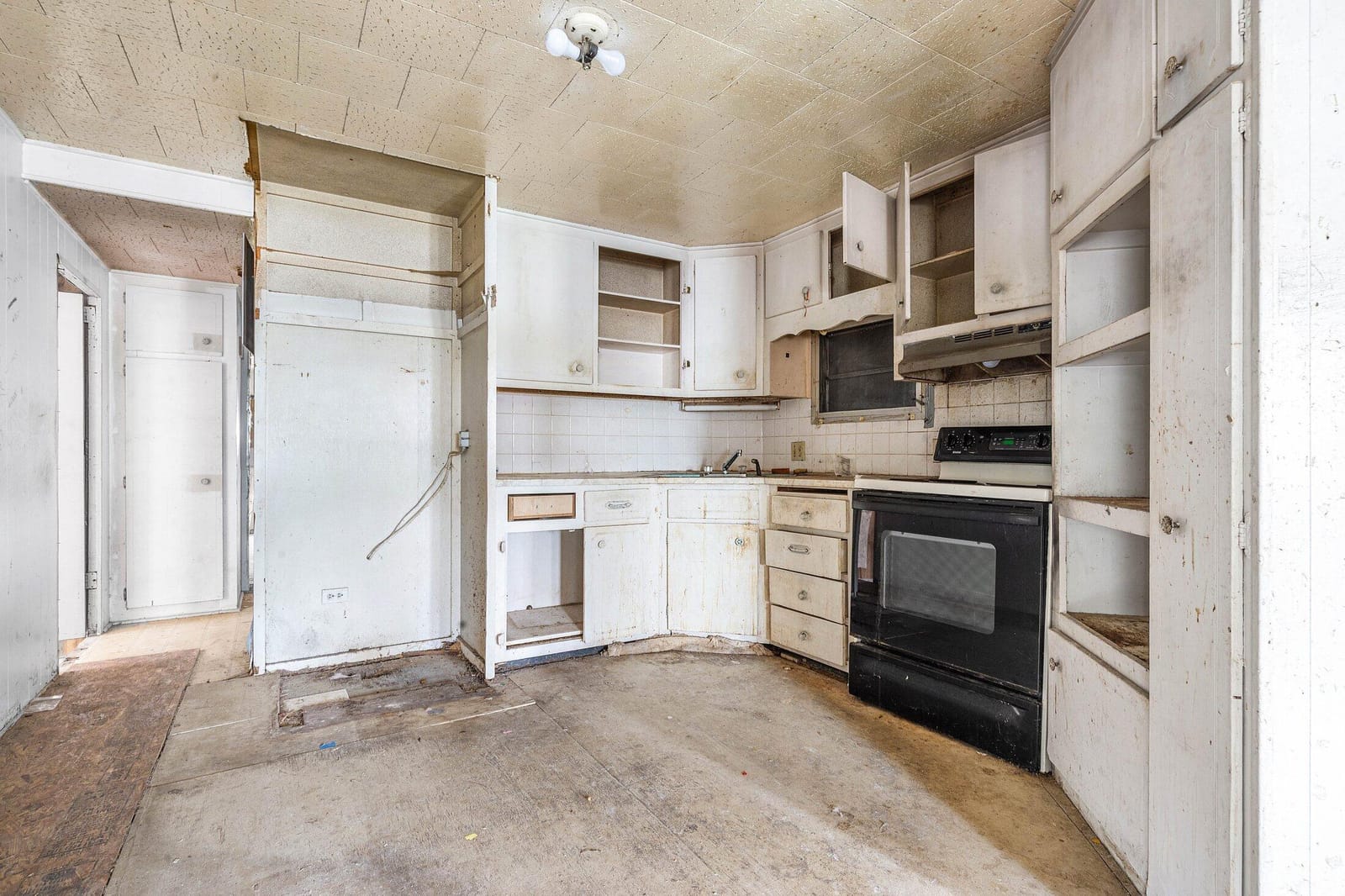 13480 SW 6th Court — photo 9