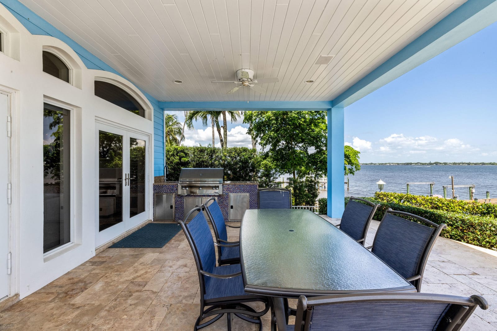 2051 SE Riverside Drive, Stuart, FL 34996 photo 11