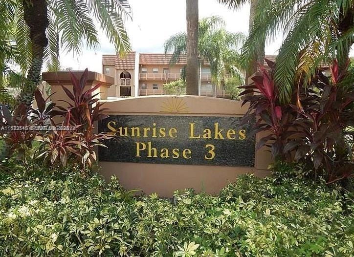 8861 Sunrise Lakes Boulevard 307, Sunrise, FL 33322 photo 13