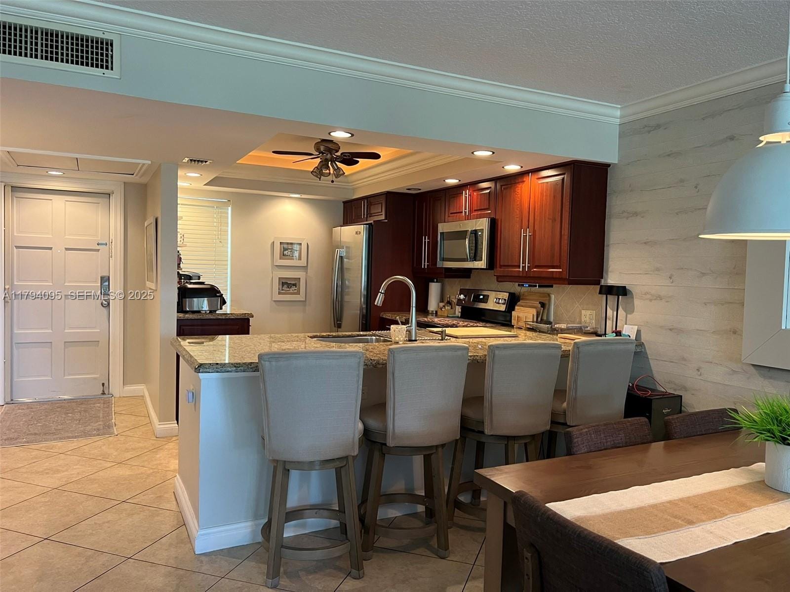 2601 S Course Drive 304 — photo 2