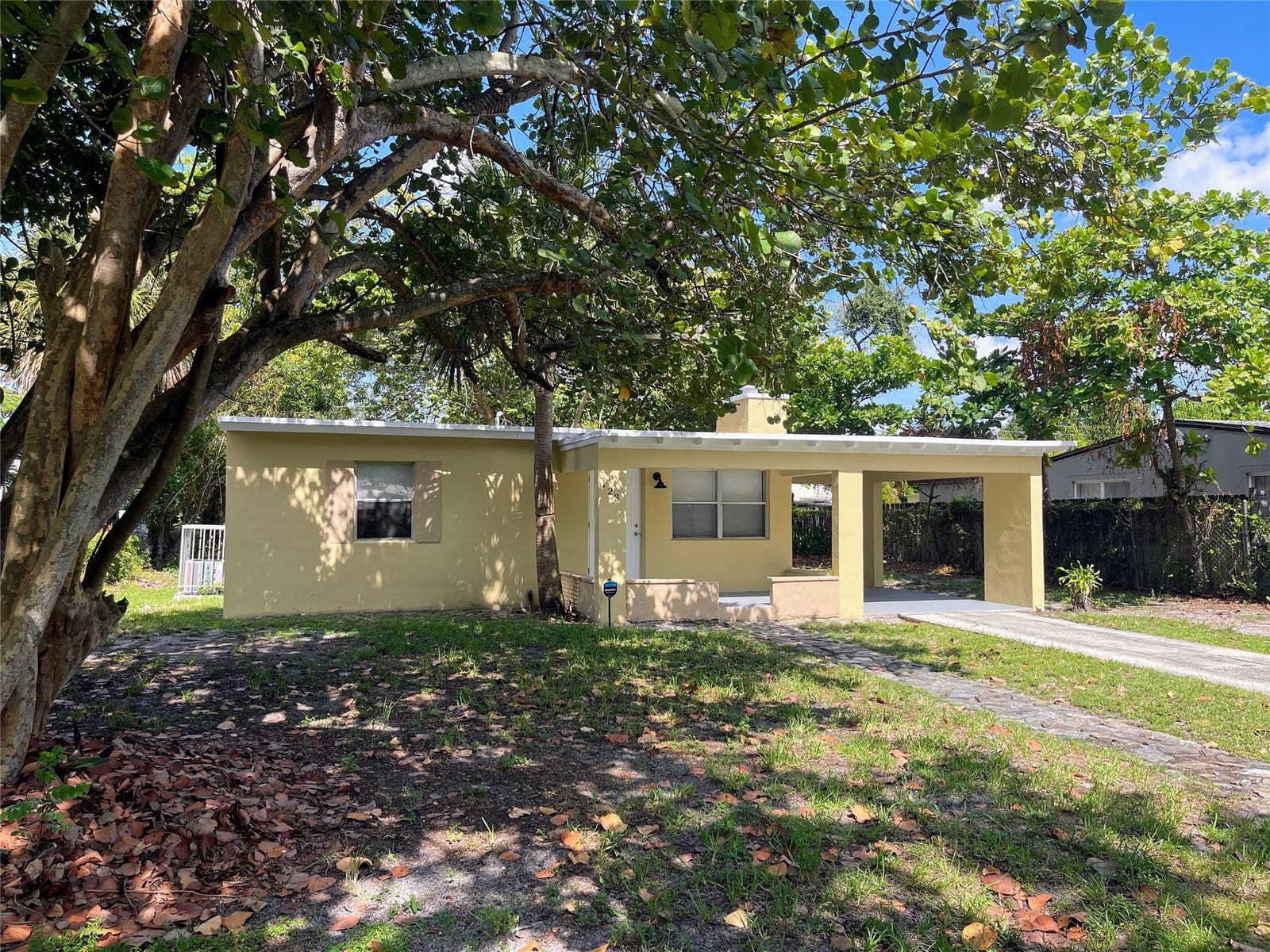 123 SW 21st Way, Fort Lauderdale, FL 33312