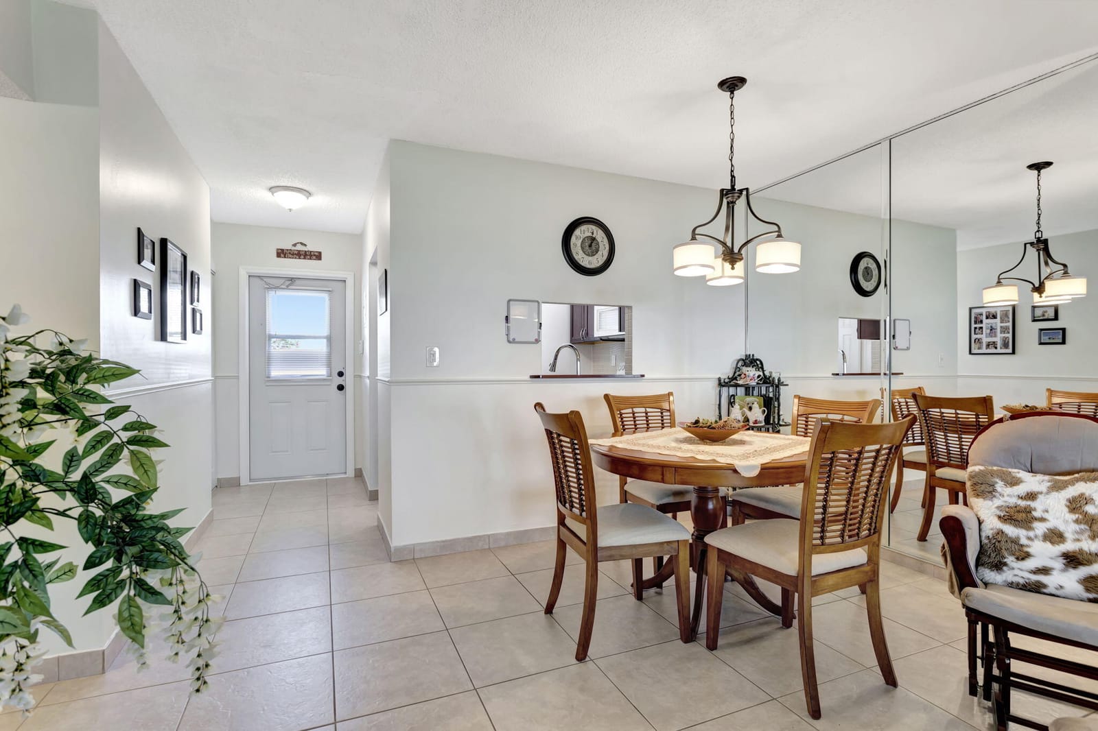 3505 NW 48th Avenue 416 — photo 8