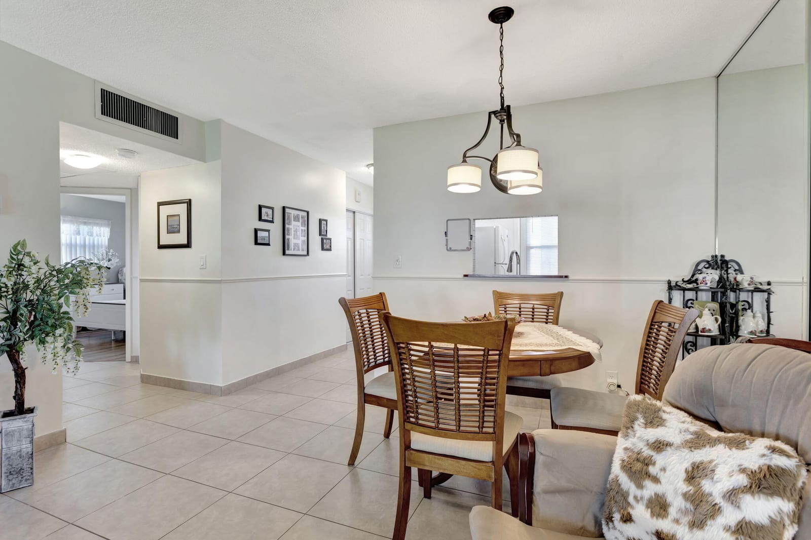 3505 NW 48th Avenue 416 — photo 9