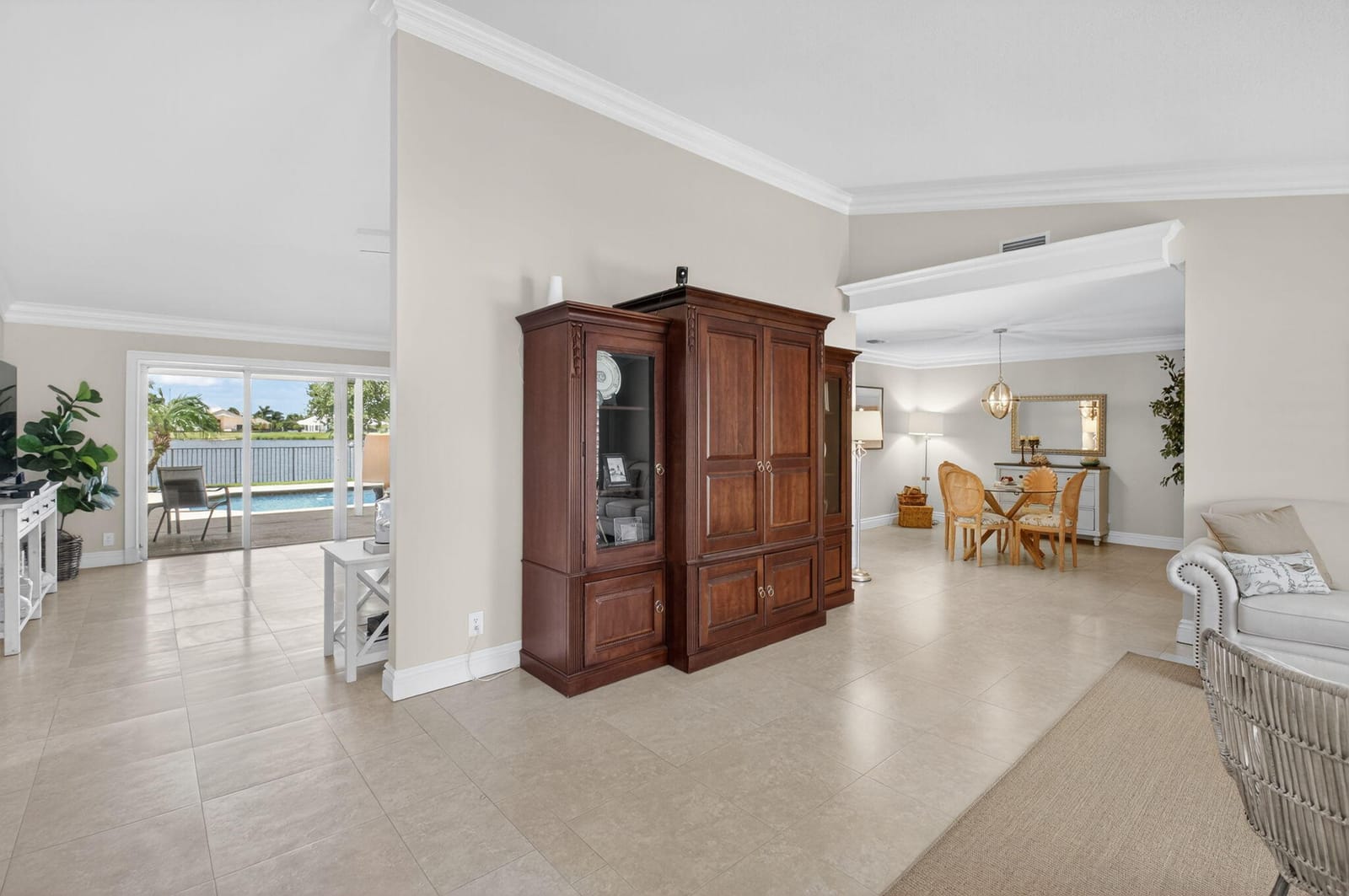17401 Spring Tree Lane — photo 5