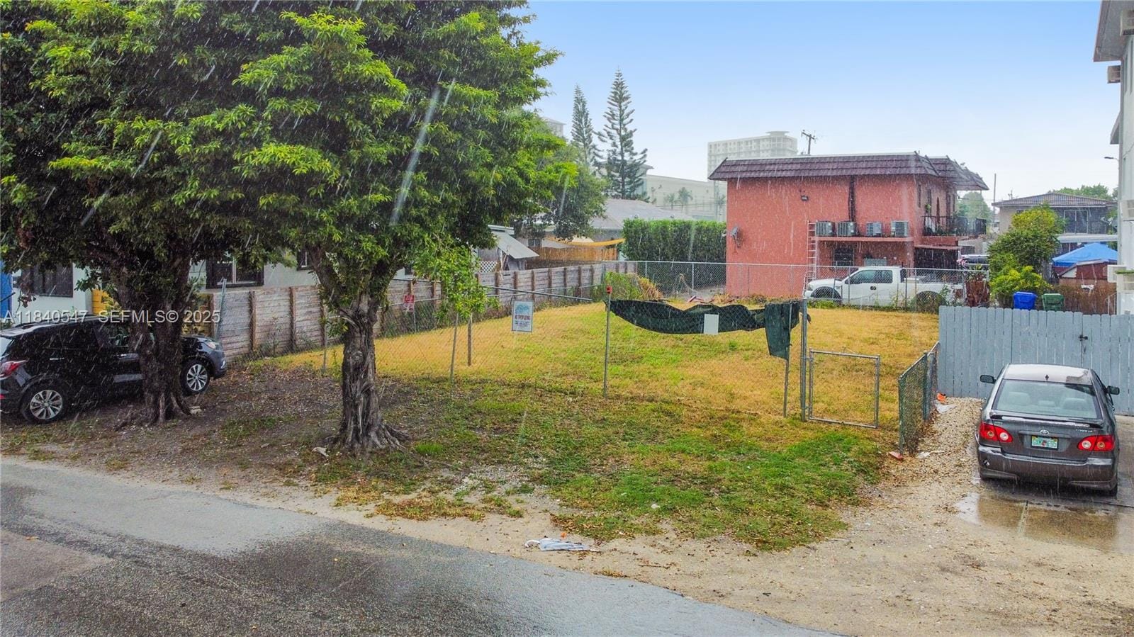 2131 SW 4th Street — photo 10
