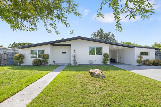 19540 Christmas Road, Cutler Bay, FL 33157