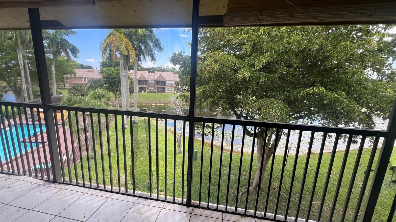 9044 NW 28th Drive 3-306, Coral Springs, FL 33065