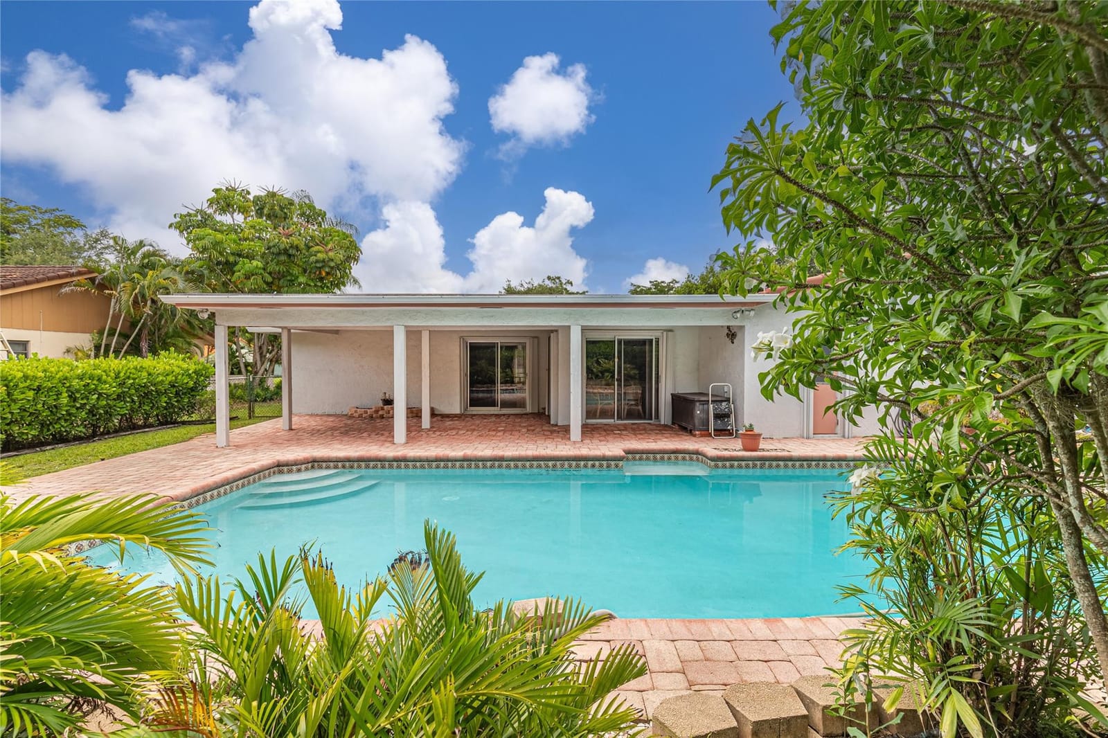 8277 NW 3rd Place, Coral Springs, FL 33071 photo 6