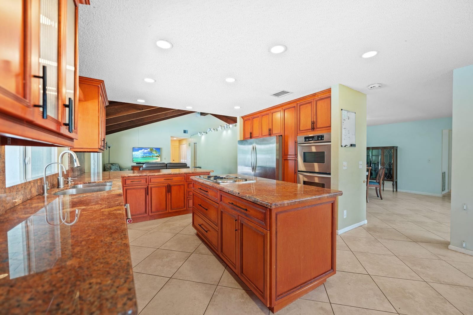120 NW 88th Way — photo 9