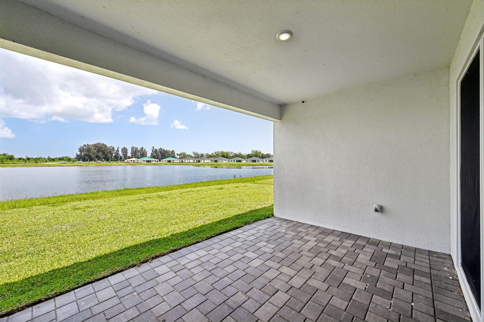5756 Hampton Park Circle, Vero Beach, FL 32966 photo 30