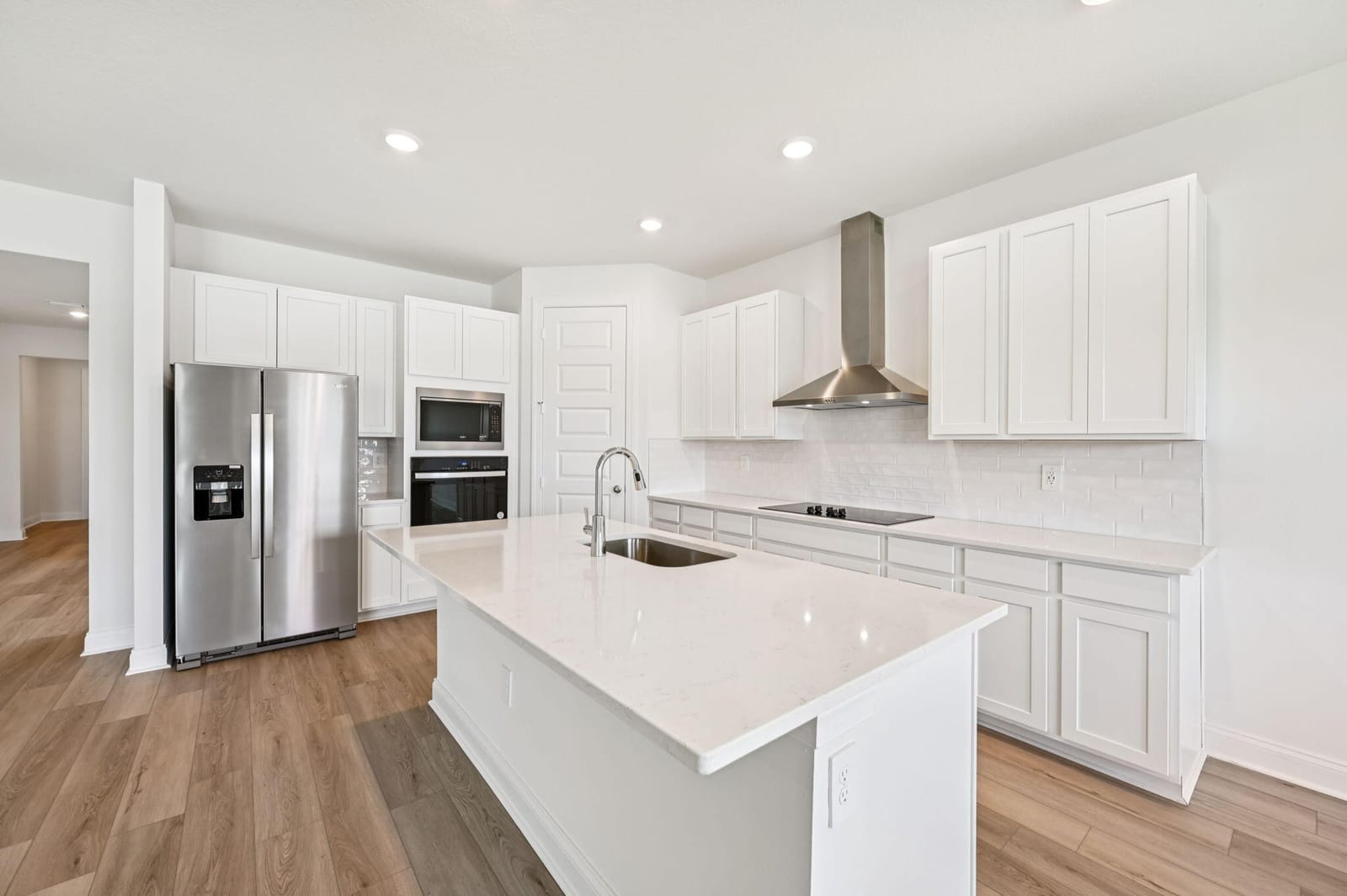 5756 Hampton Park Circle — photo 9