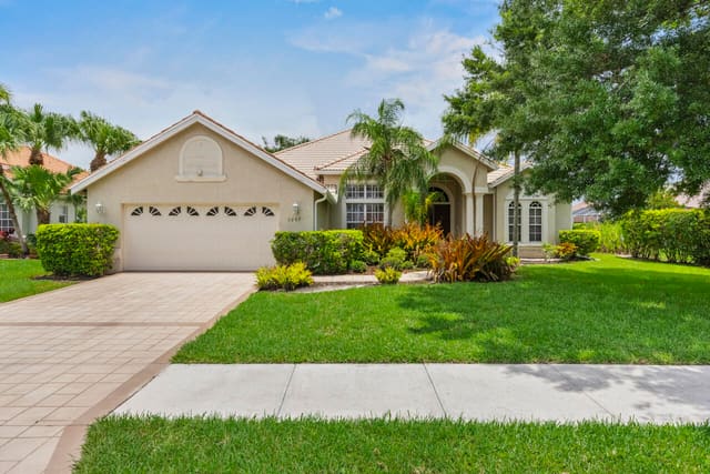1267 SW Briarwood Drive, Port St. Lucie, FL 34986