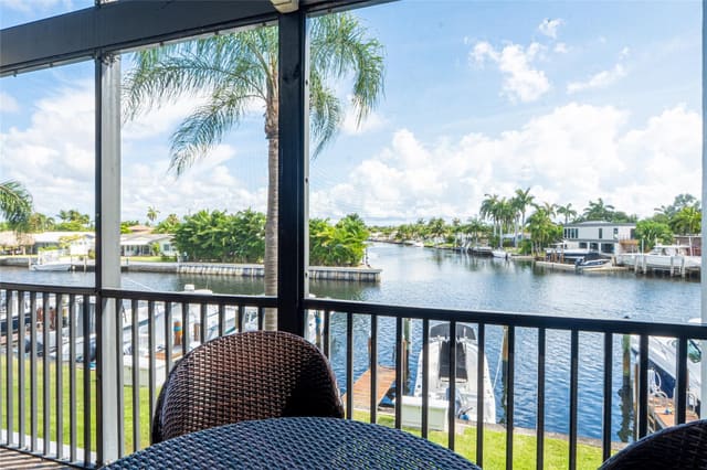 1100 SE 5th Court 77, Pompano Beach, FL 33060