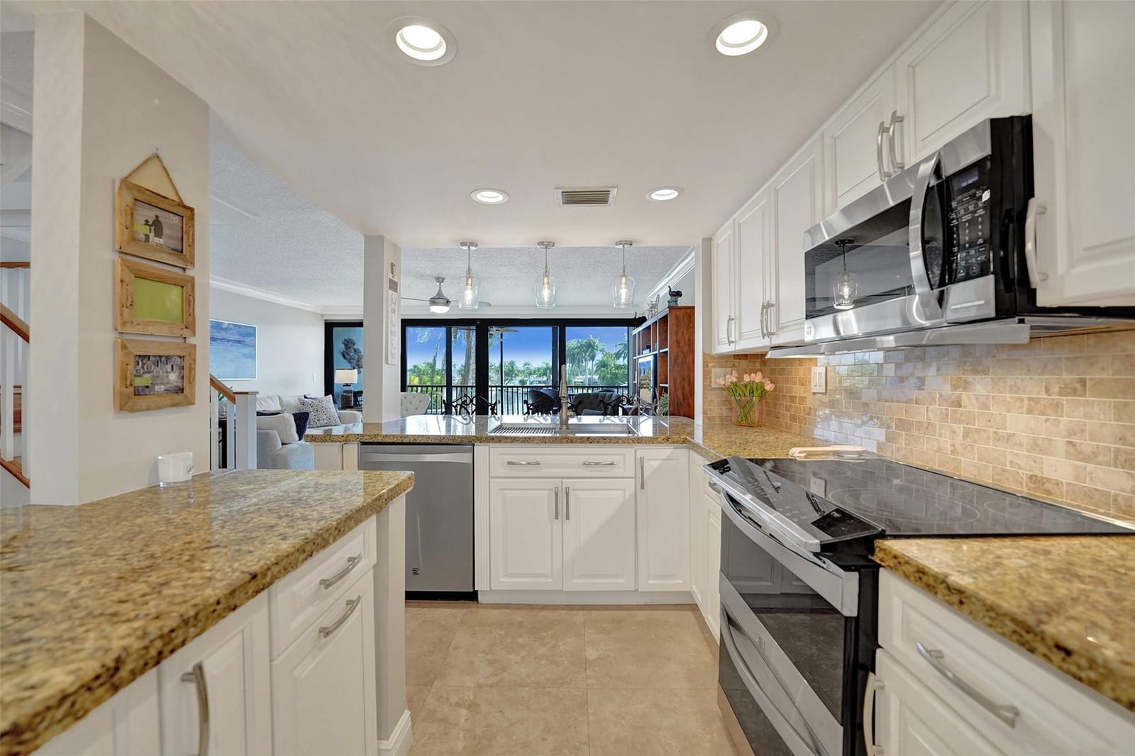 1100 SE 5th Court 77, Pompano Beach, FL 33060 photo 19