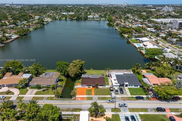 2501 NE 209th Terrace, sold in Sunswept Isle, Miami, FL