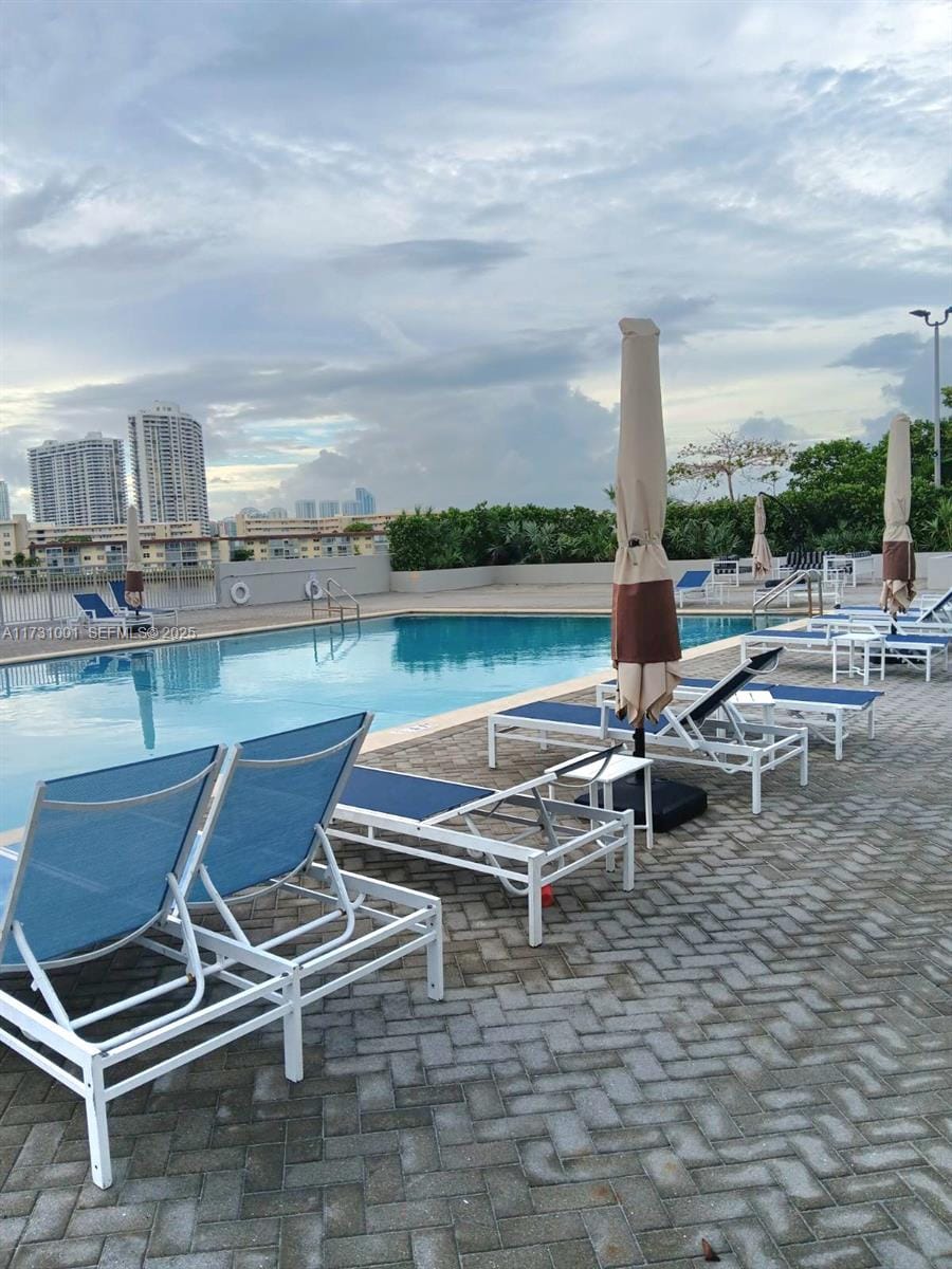 18031 Biscayne Boulevard 1103, Aventura, FL 33160 photo 12