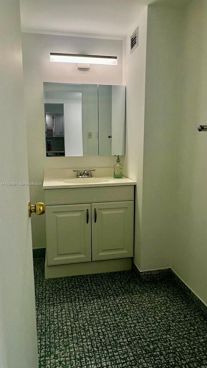 18031 Biscayne Boulevard 1103, Aventura, FL 33160 photo 5