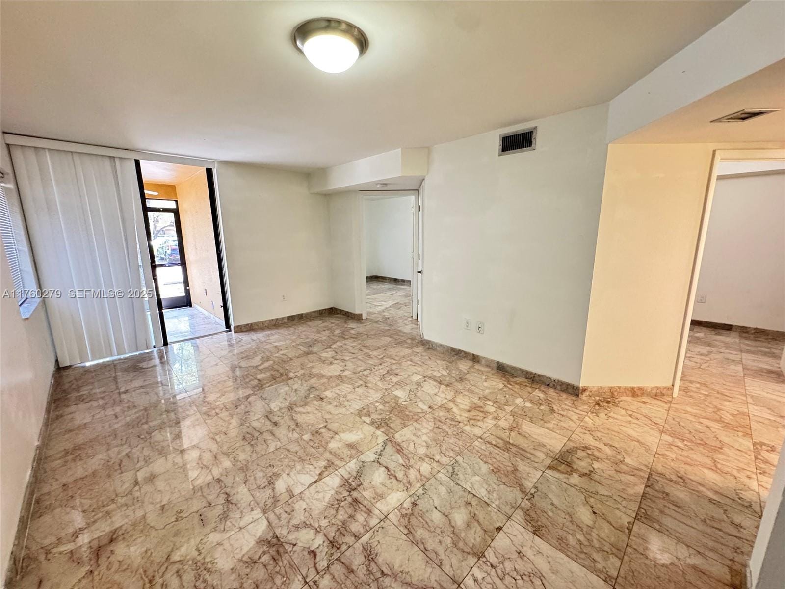 15525 Miami Lakeway N 102 — photo 5