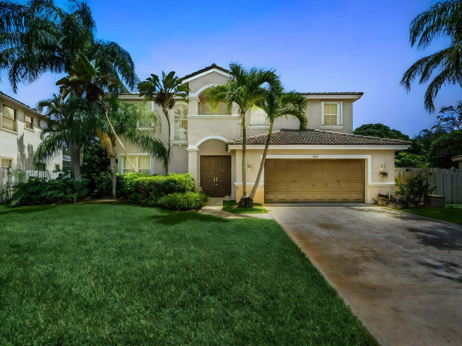 6211 Shadow Tree Lane, Lake Worth, FL 33463