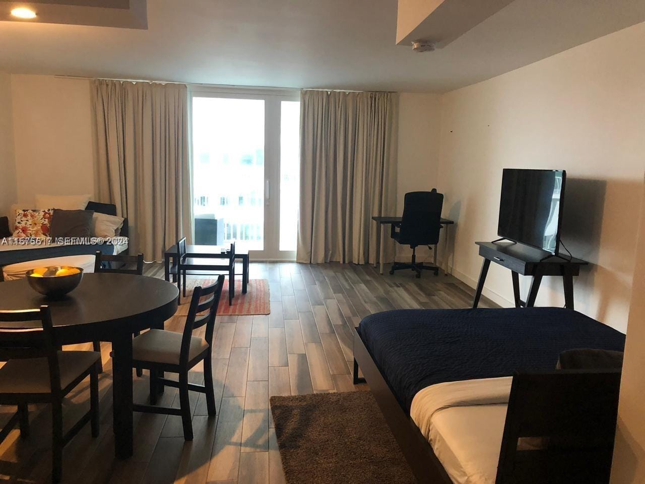 5401 Collins Avenue 410, Miami Beach, FL 33140 photo 21