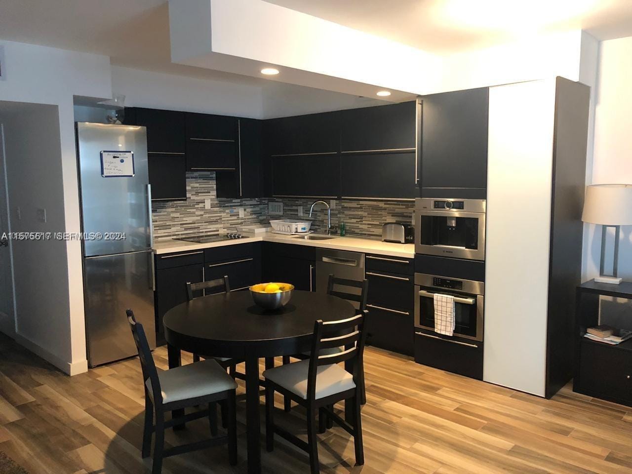 5401 Collins Avenue 410, Miami Beach, FL 33140 photo 22