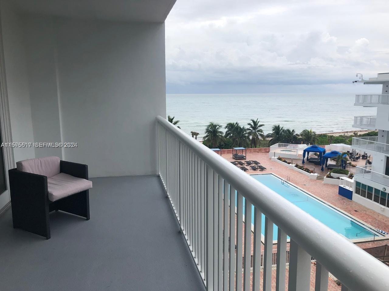 5401 Collins Avenue 410, Miami Beach, FL 33140 photo 24