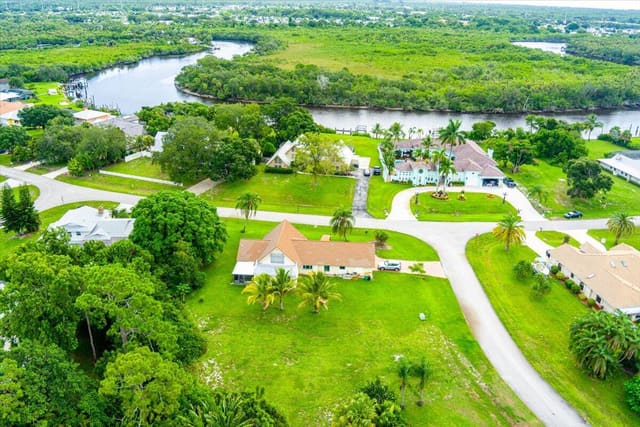 720 SE River Court, sold in Hidden River Estates, Port St Lucie, FL