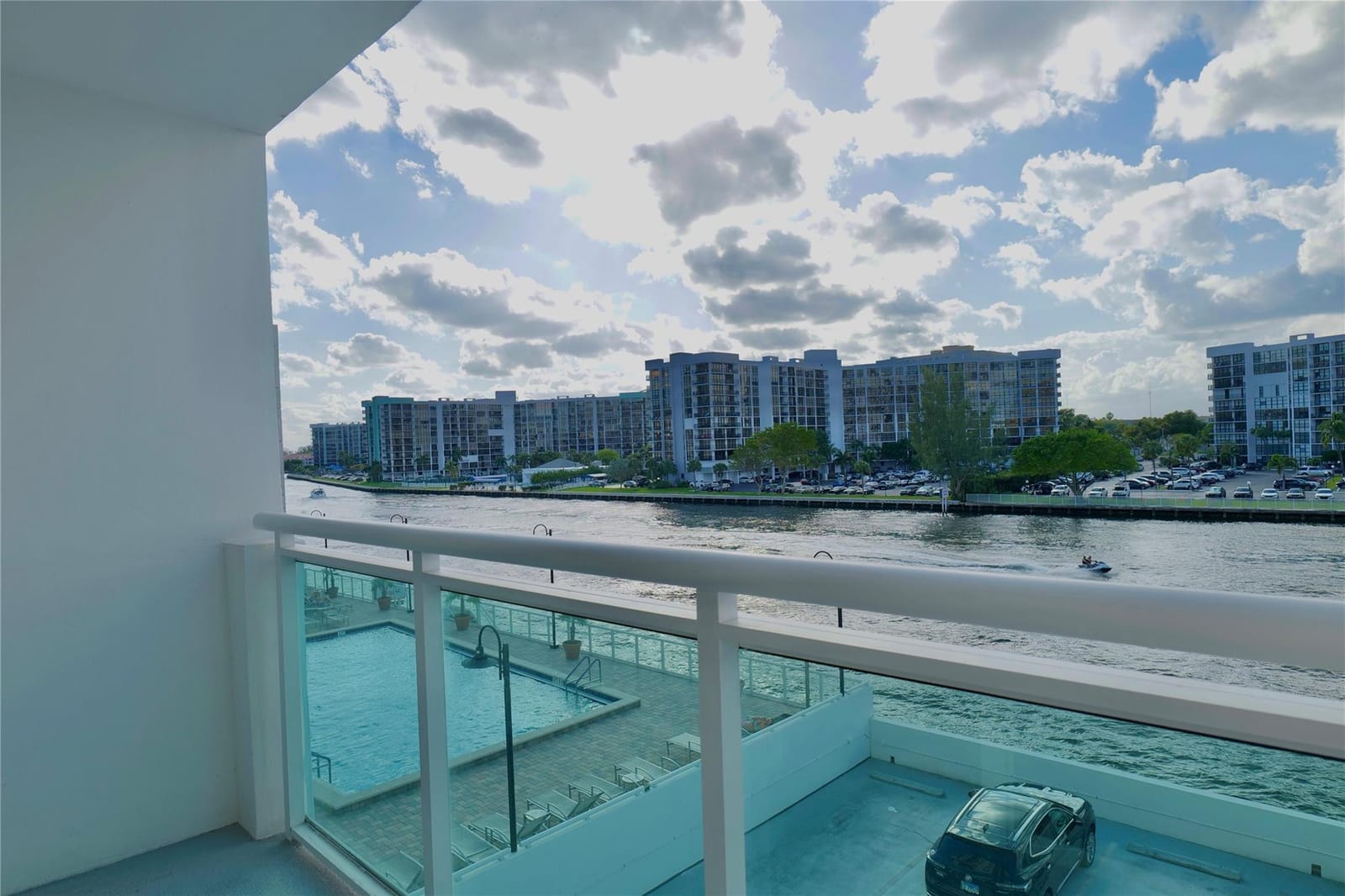 3000 S Ocean Drive 312