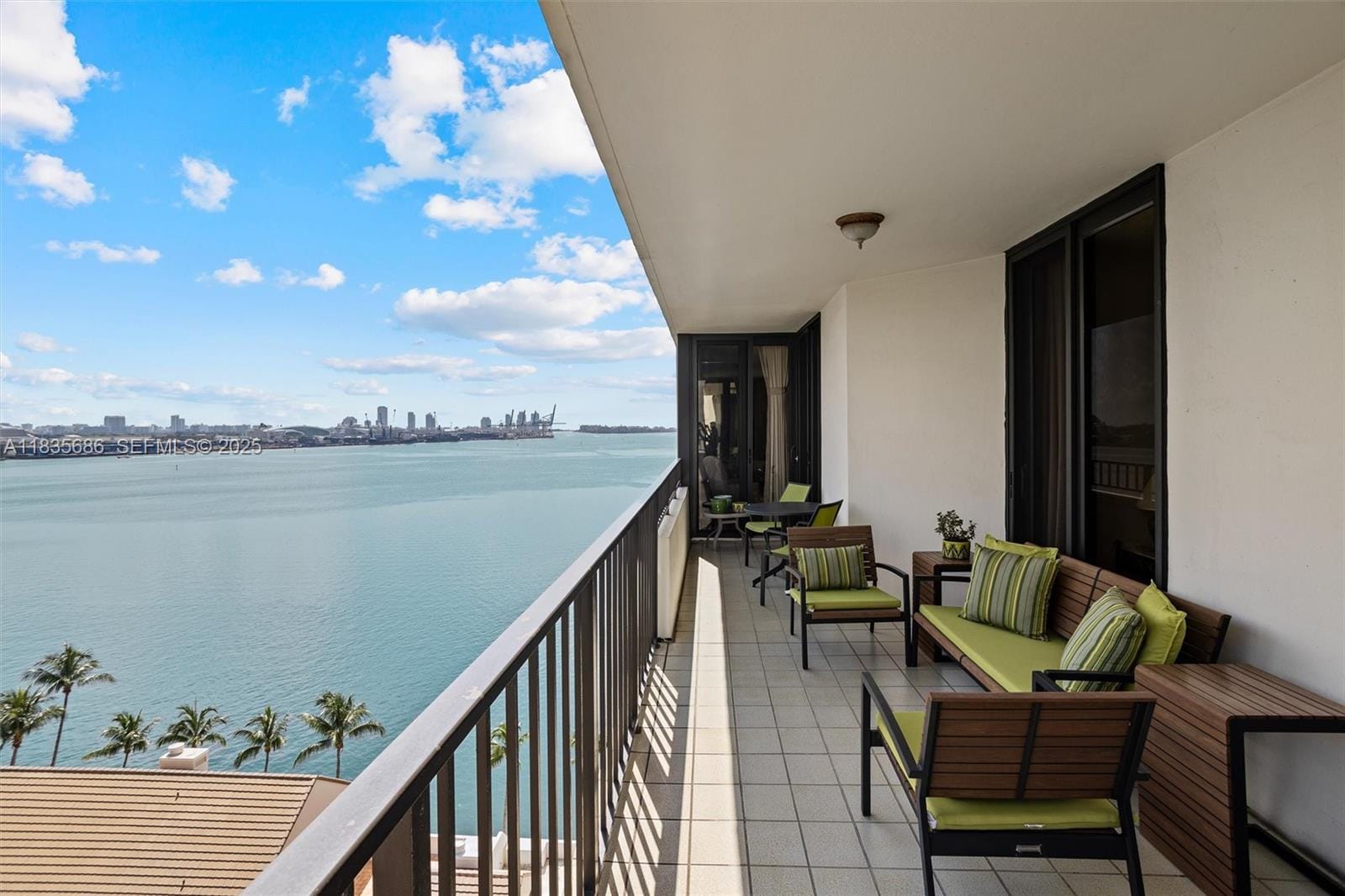 520 Brickell Key Drive A1404 — photo 2