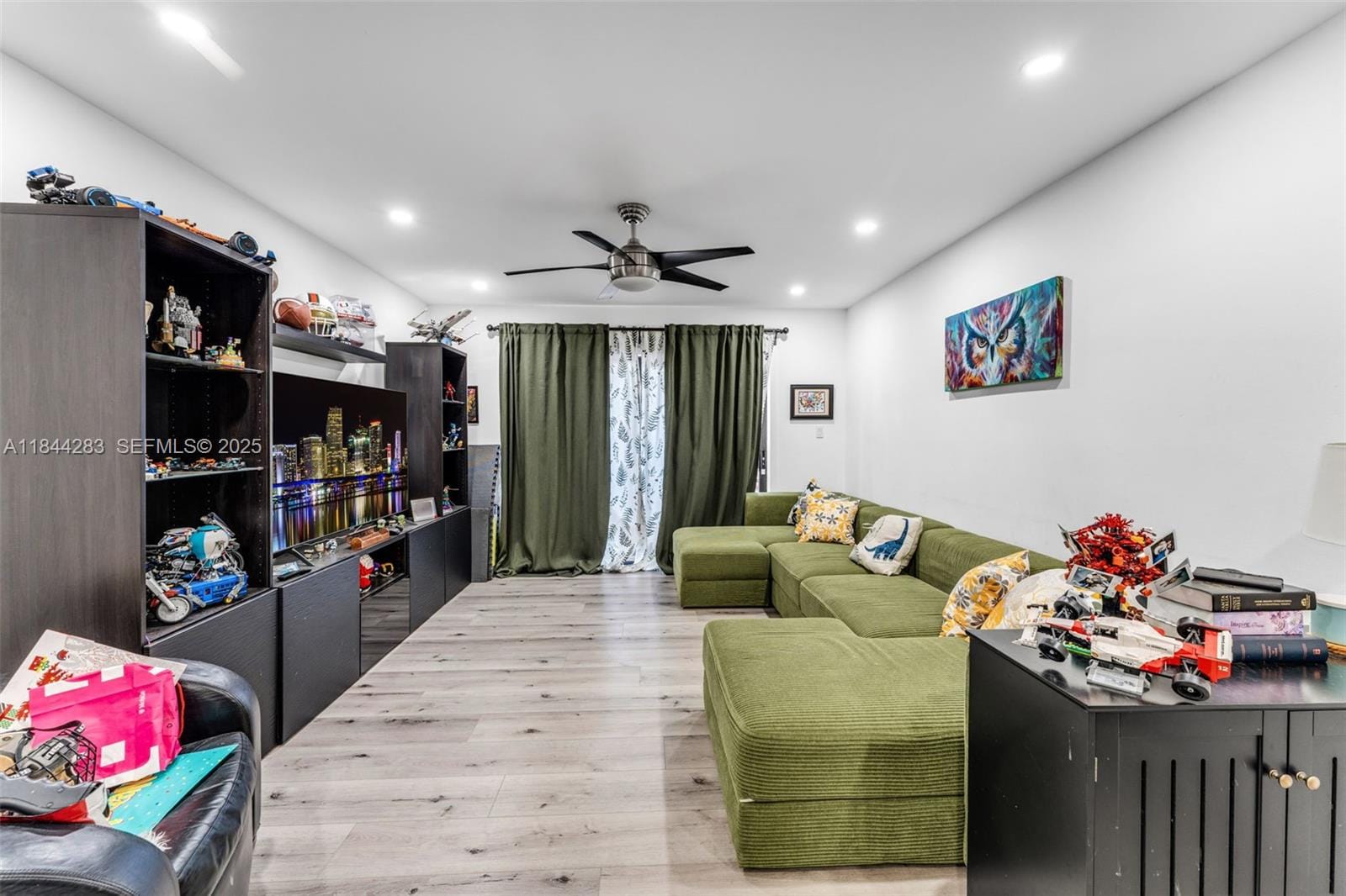 11466 SW 109th Road 42W — photo 3