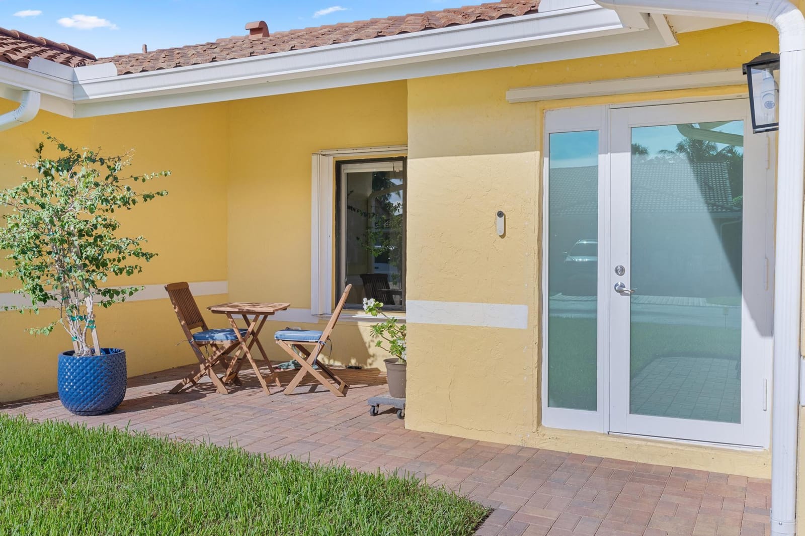 10531 SW 159th Court — photo 5
