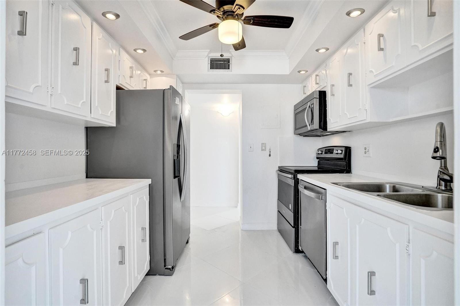3113 S Ocean Drive 410, Hallandale Beach, FL 33009 photo 4