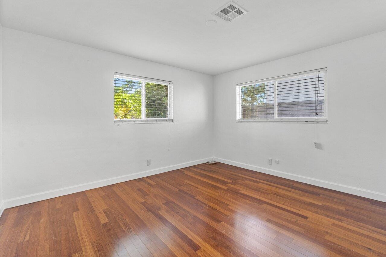 2845 SW 4th Street — photo 10