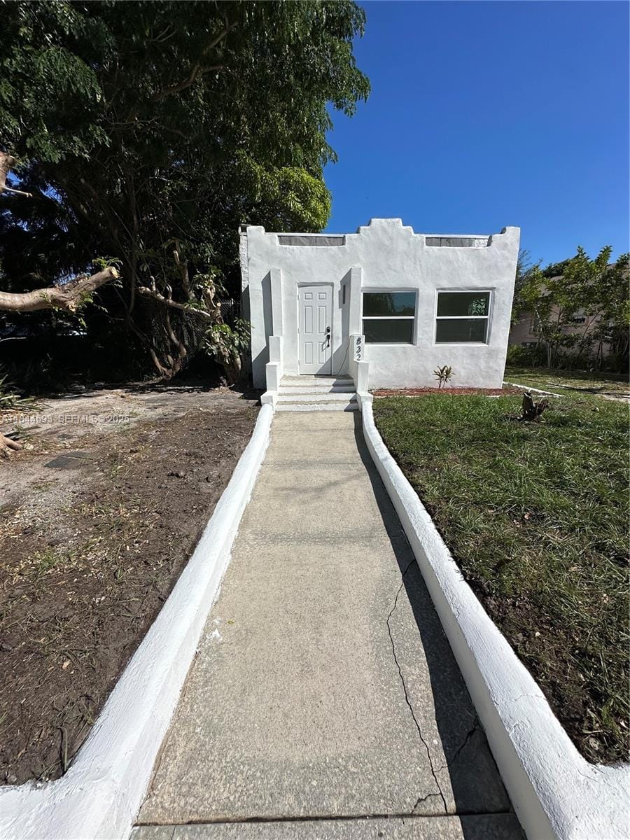 832 N C Street, Lake Worth, FL 33460 photo 4
