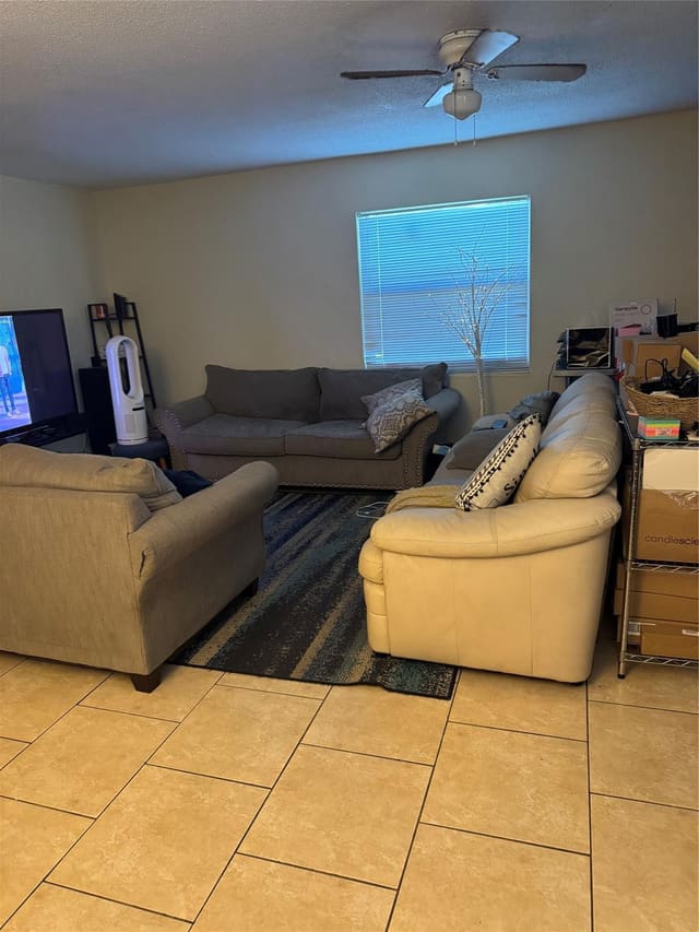 931 - 933 SW - 933 16th Place, sold in Mandarin Isle, Fort Lauderdale, FL