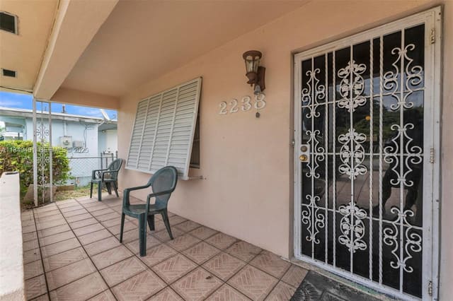 2238 NW 58th Street, sold in Gorray Park, Miami, FL