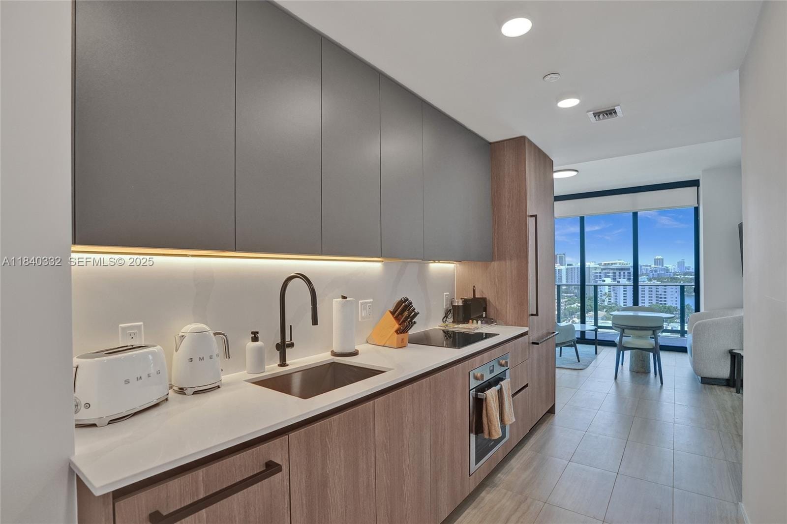 580 72nd Street 1208, Miami Beach, FL 33141 photo 29