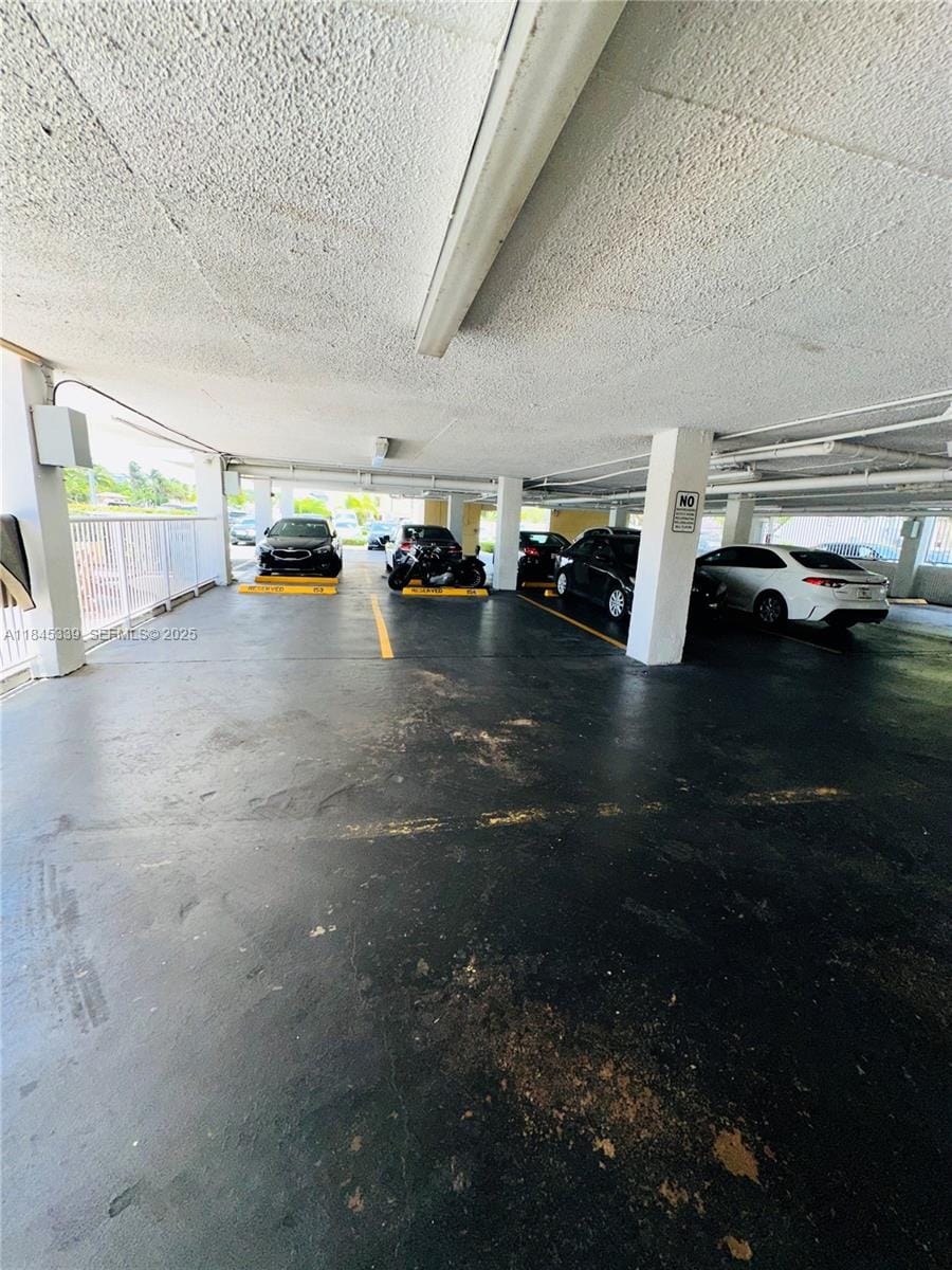 2020 NE 135th Street 807, North Miami, FL 33181 photo 17