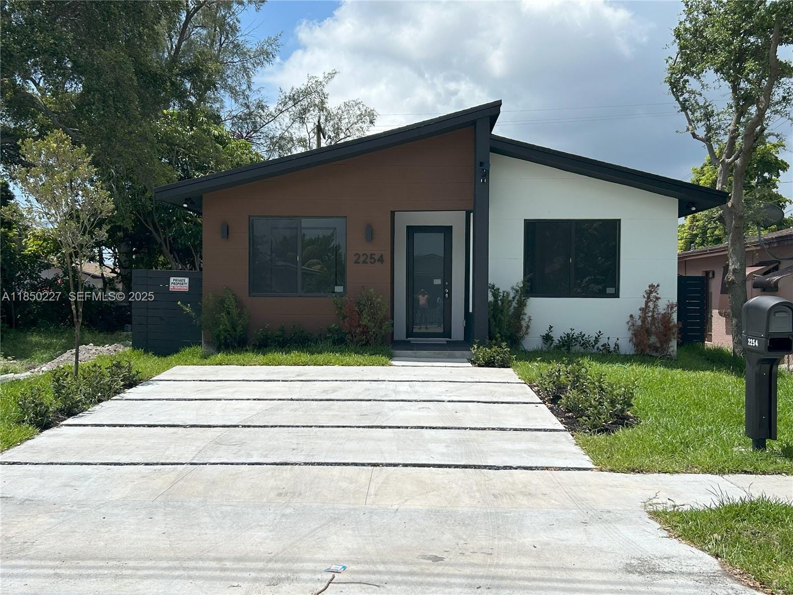 2254 Greene Street, Hollywood, FL 33020 photo 1