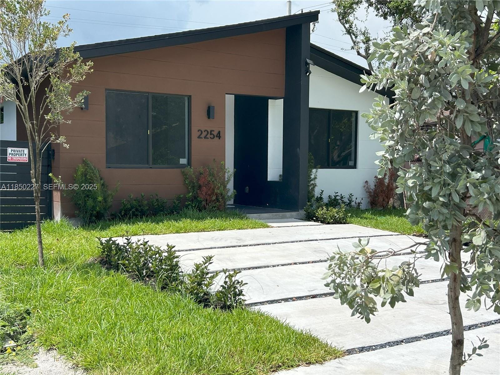2254 Greene Street, Hollywood, FL 33020 photo 2