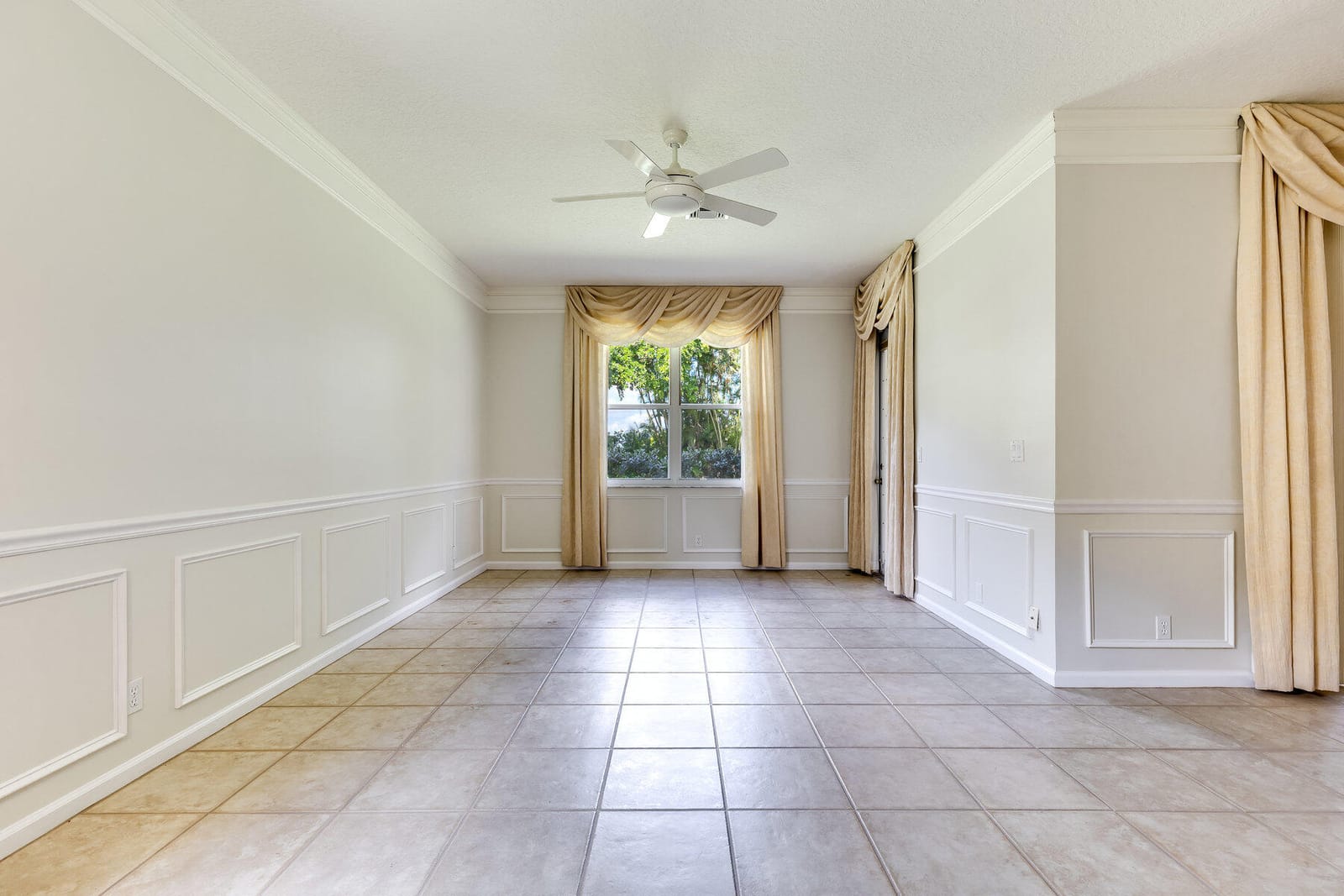 12908 Coral Lakes Drive — photo 6